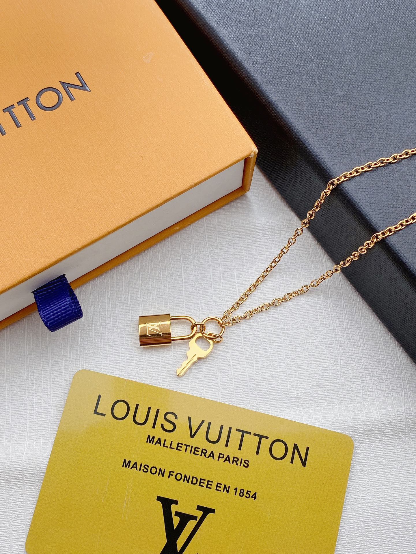 Floral Lettering Detachable Double Necklace
