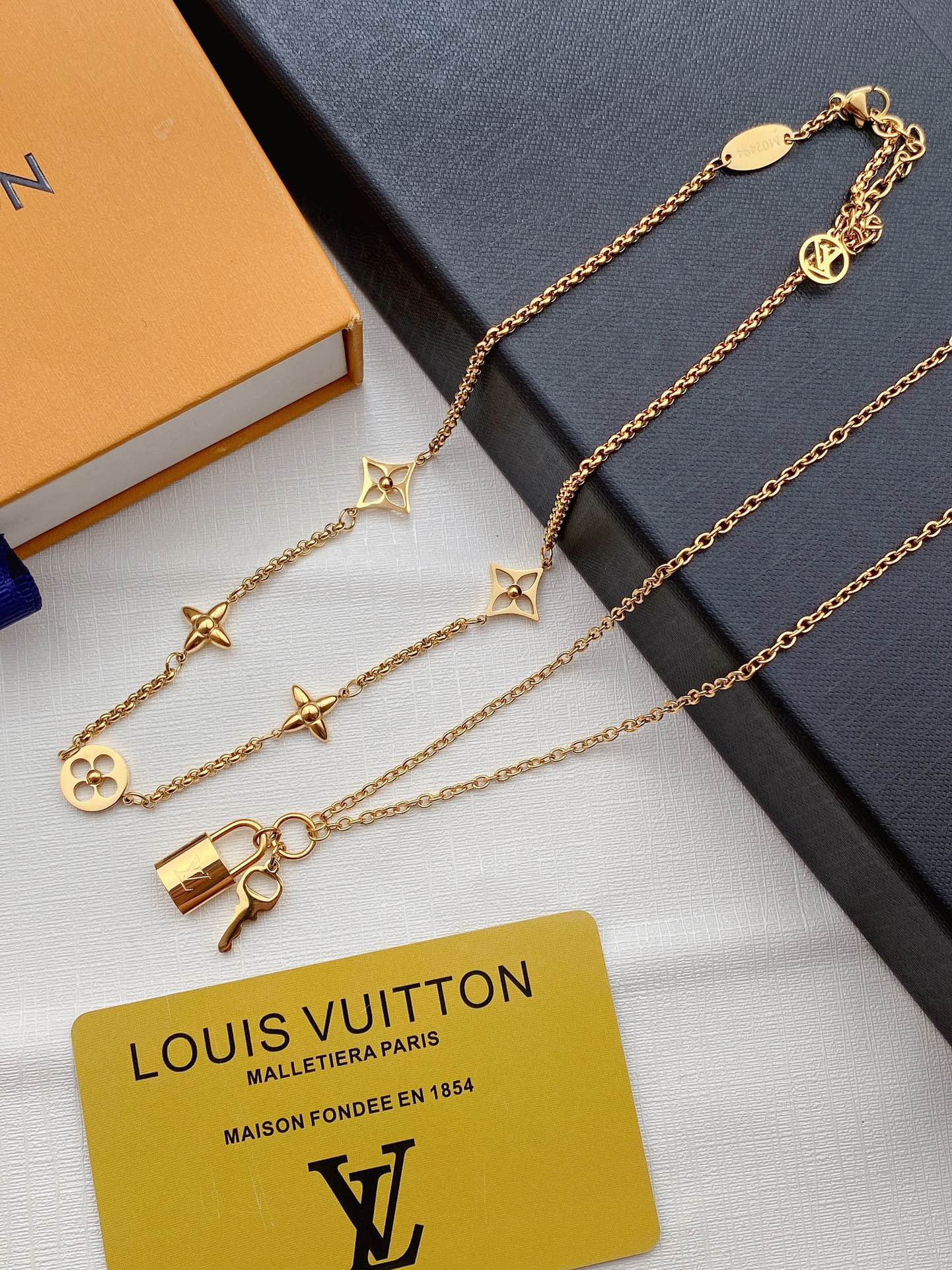 Floral Lettering Detachable Double Necklace