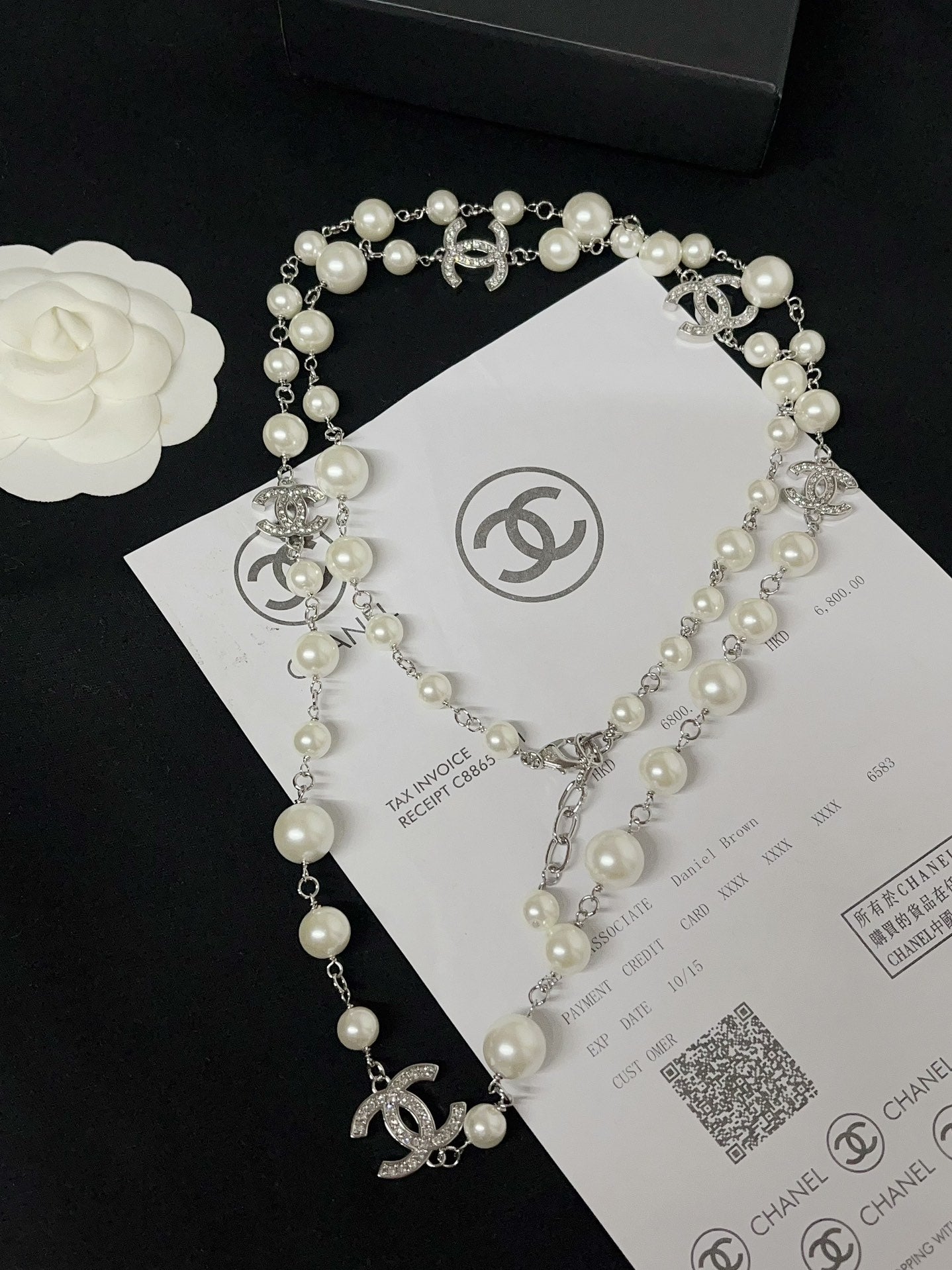 Elegant pearl long necklace