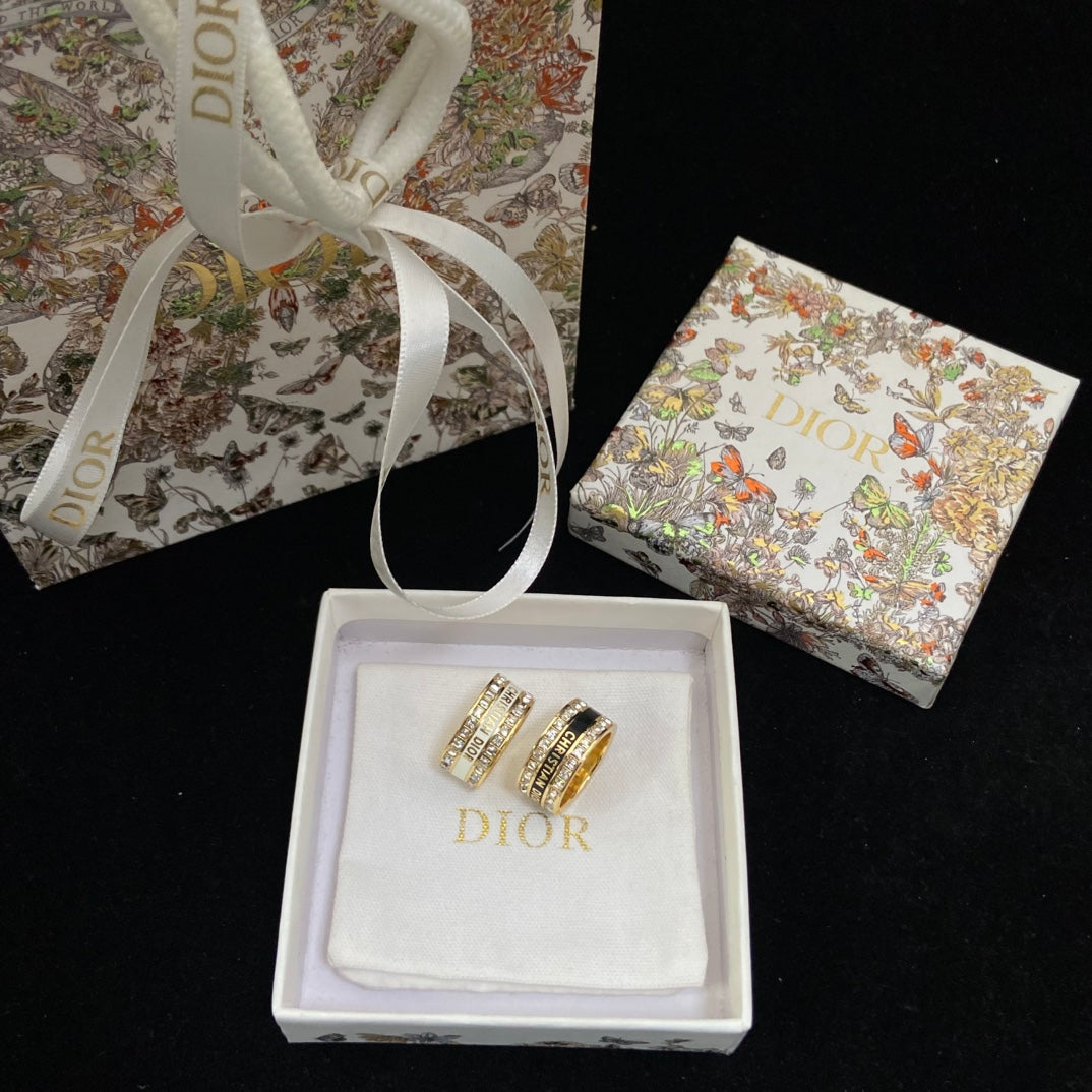 Enamel Alphabet Square Diamond Ring