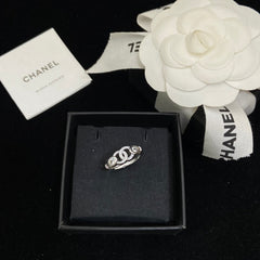 Adjustable White Enamel Diamond Ring