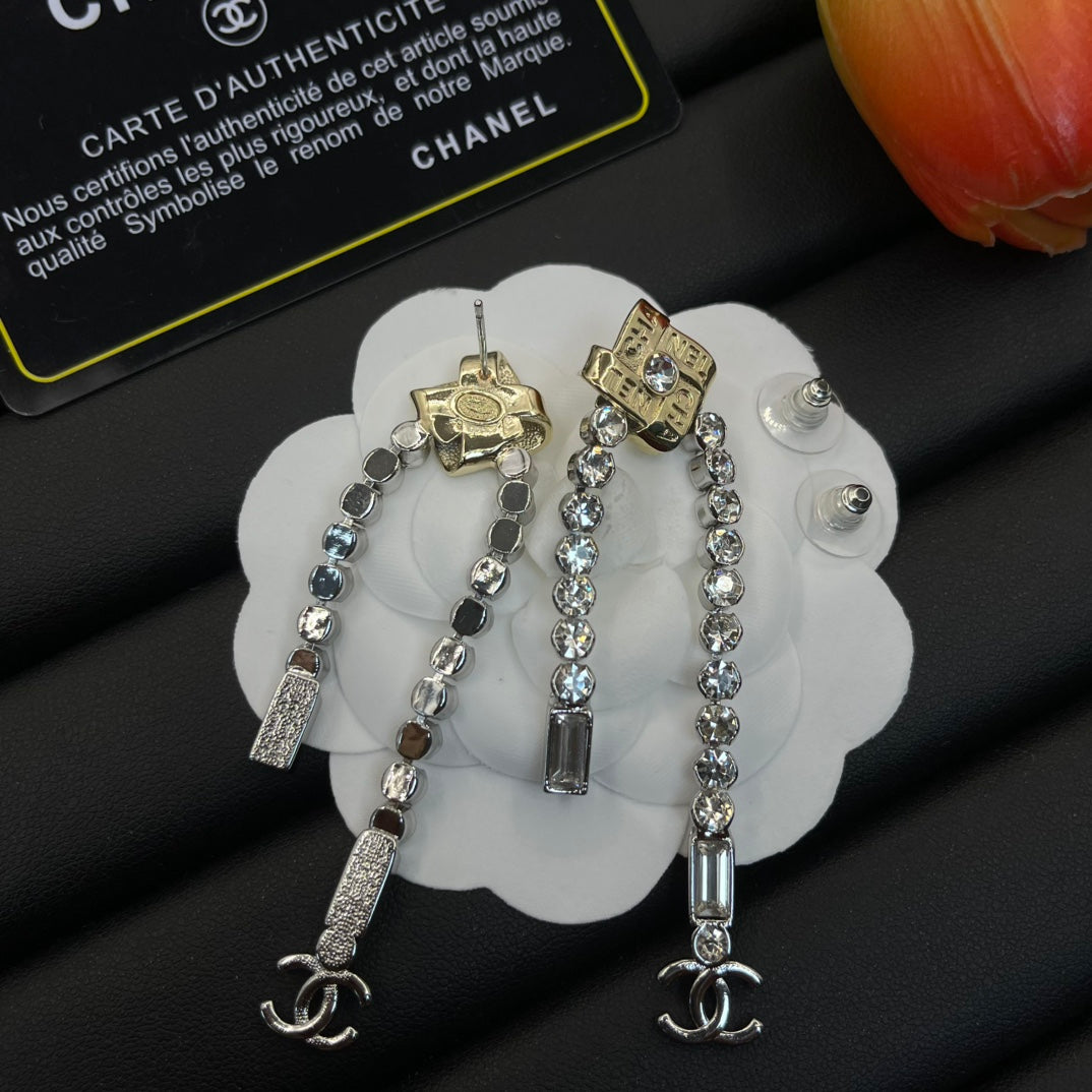 Elegant diamond tassel earrings