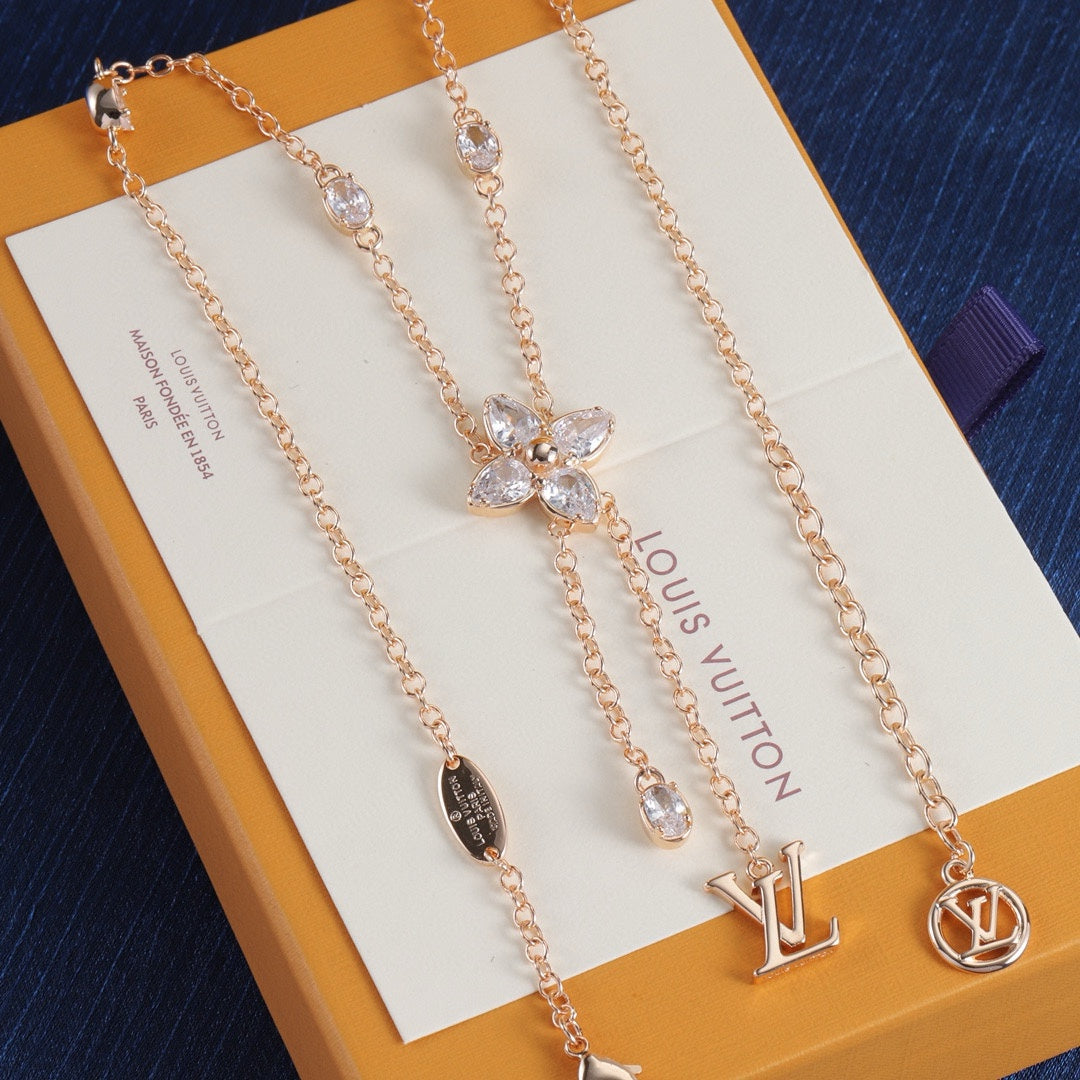 Gold rhinestone jewelry set