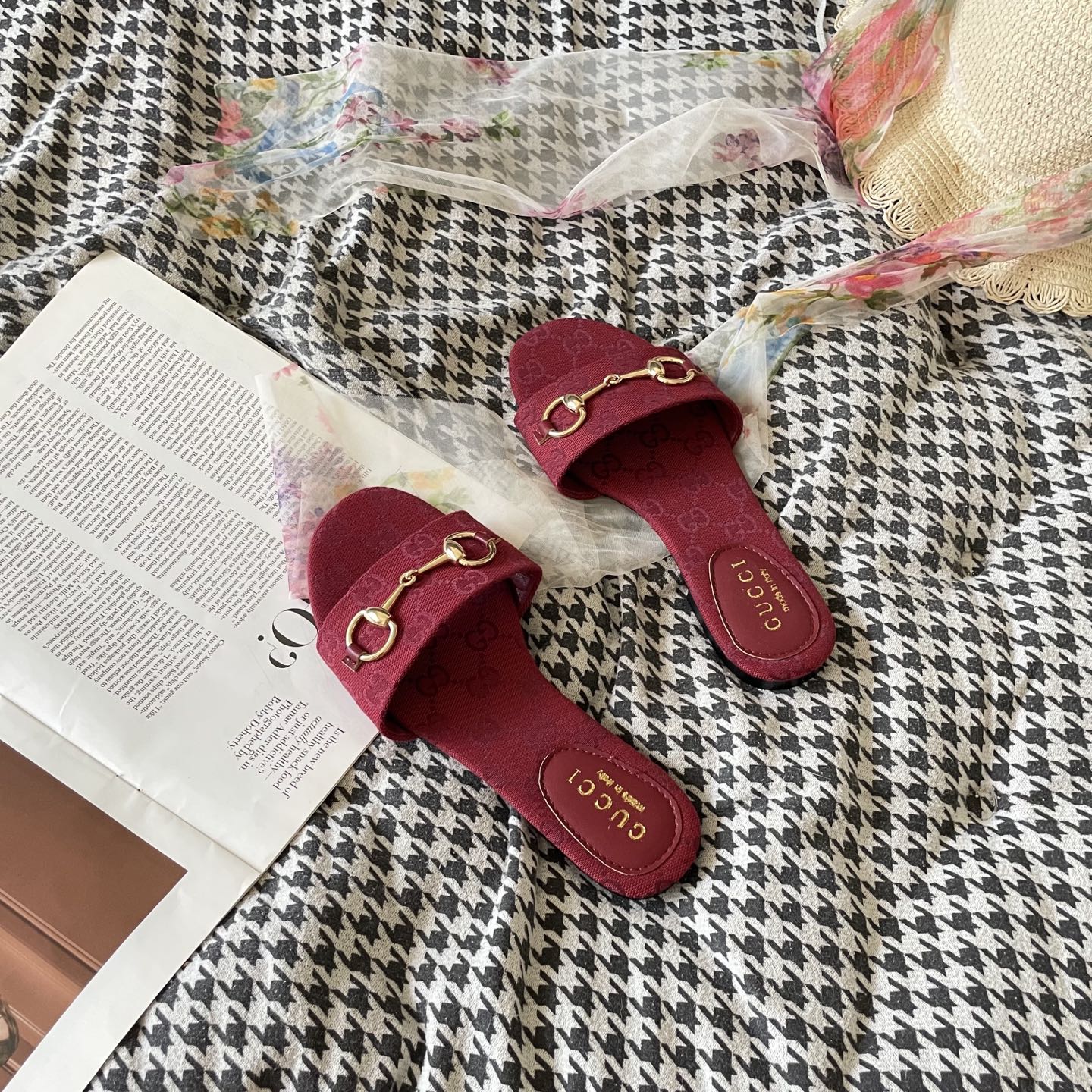 Printed Canvas Flat Slippers