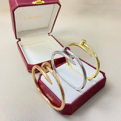 Classic Diamond Nail Bracelet