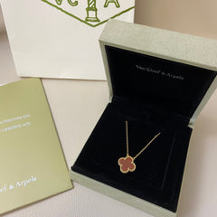 Red Gold Sand Four-Leaf Clover Necklace