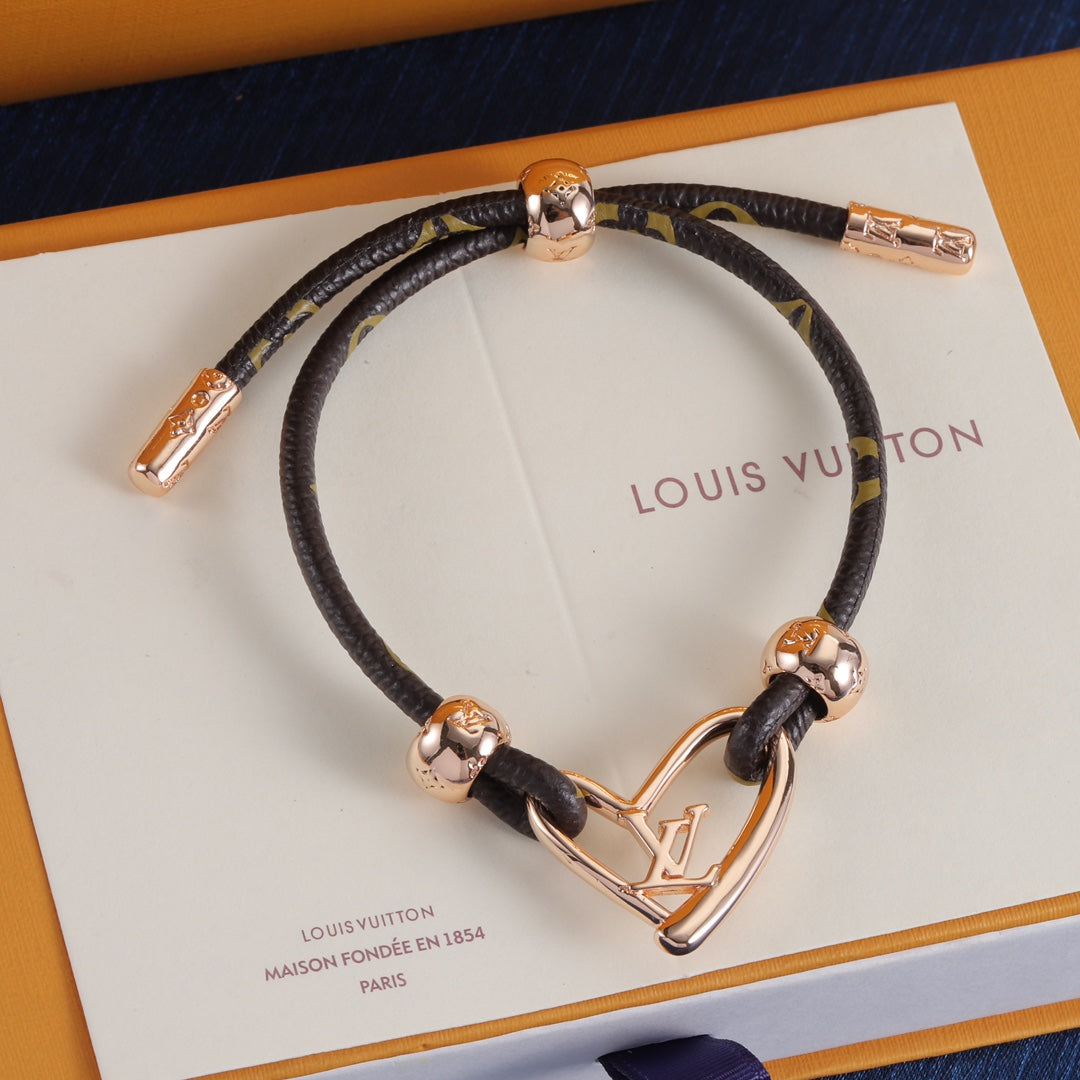 3-color metal heart charm leather bracelet