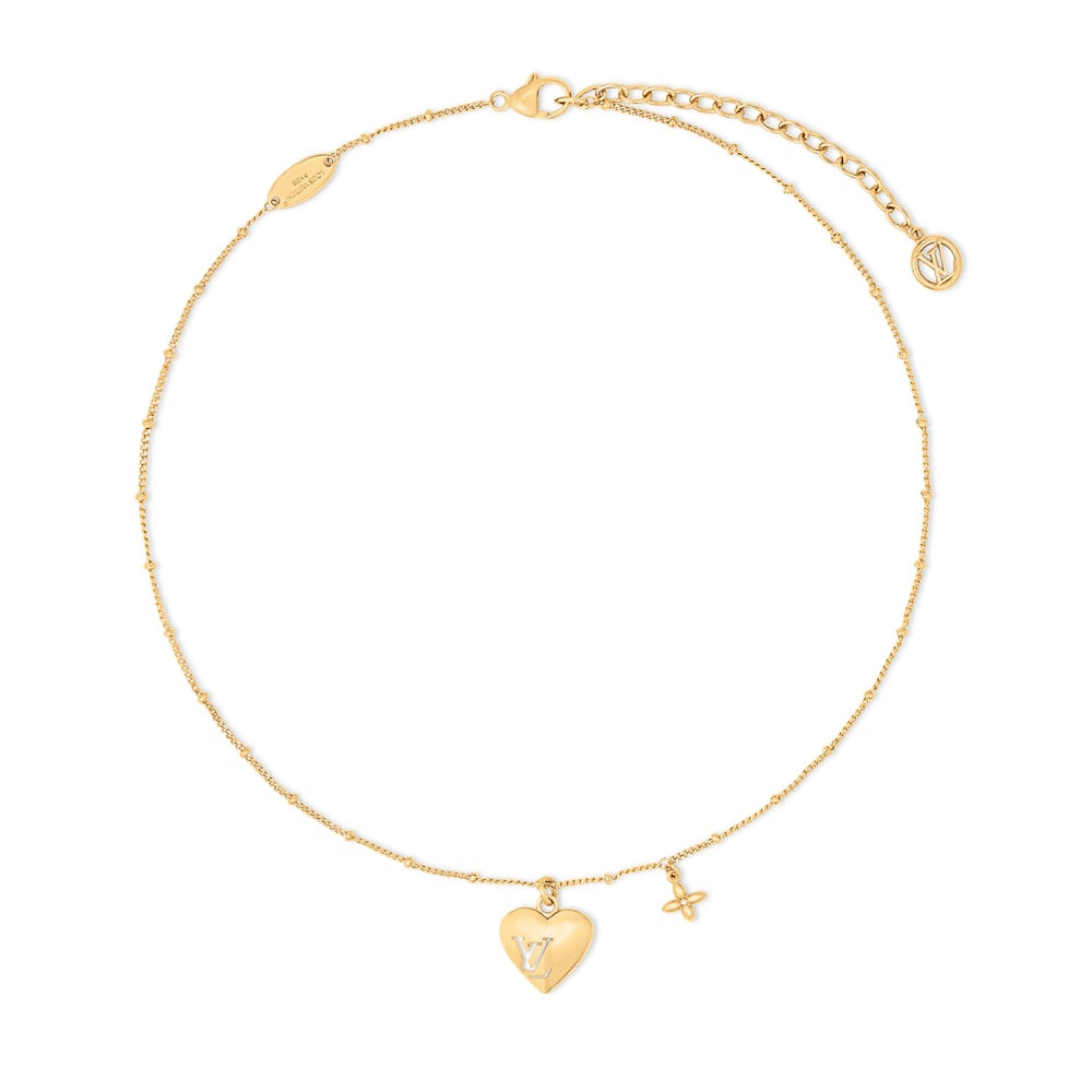 Heart pendant necklace