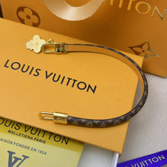 Fashion doll pendant leather bracelet