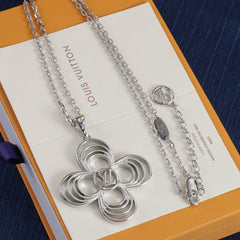 Floral Hollow Necklace
