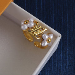 Pearl Flower Open Ring