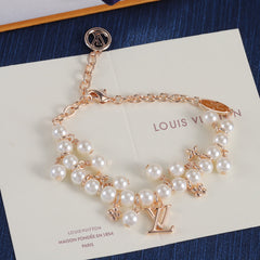 Fashionable double-layer pearl bracelet