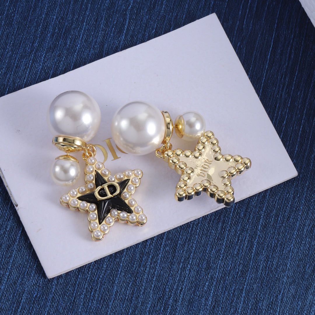 Versatile Pearl Star Earrings