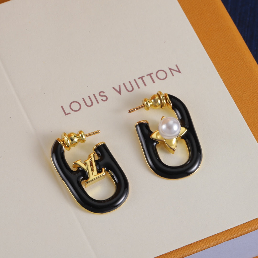 Fashion Enamel Letter Earrings