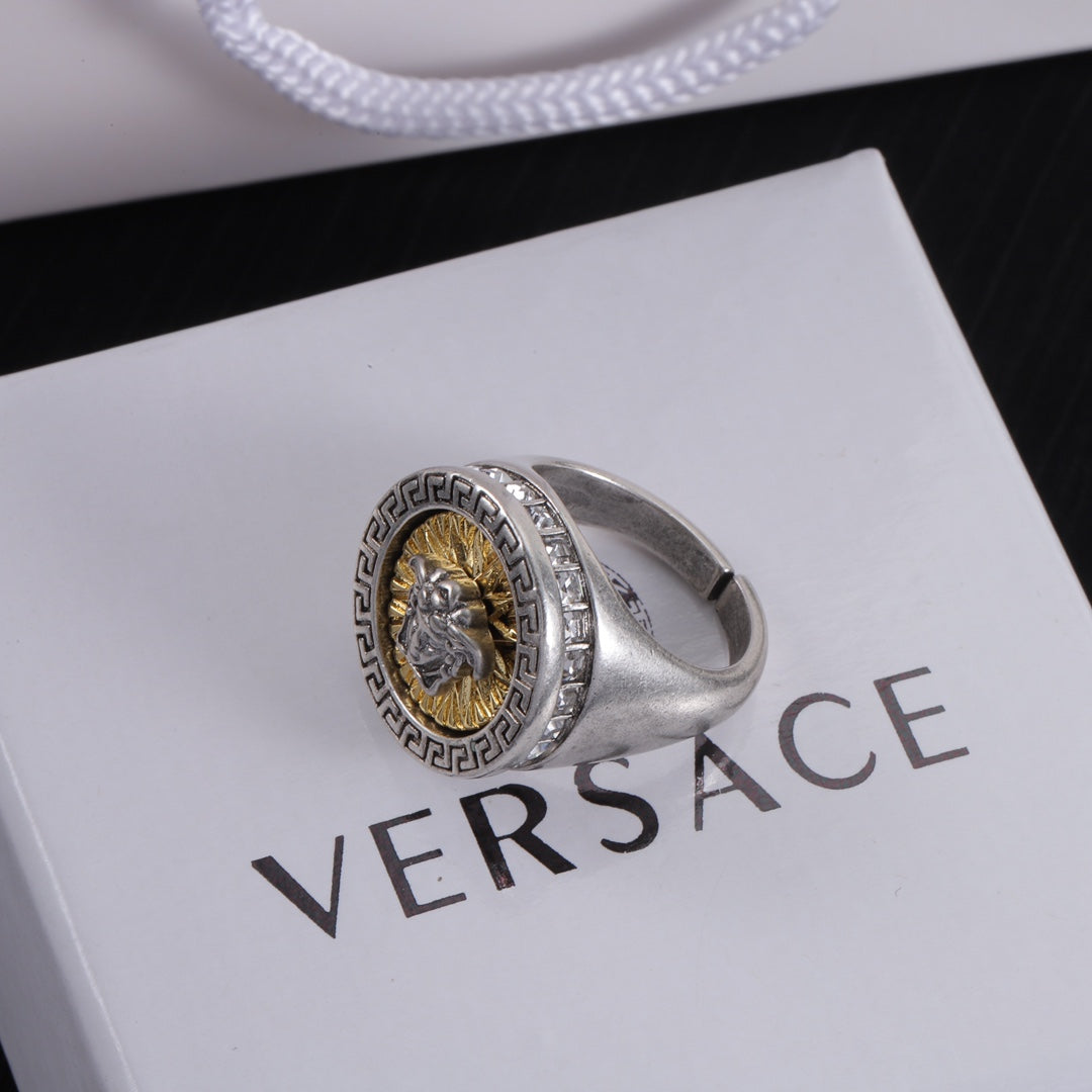 Retro Avatar Open Ring