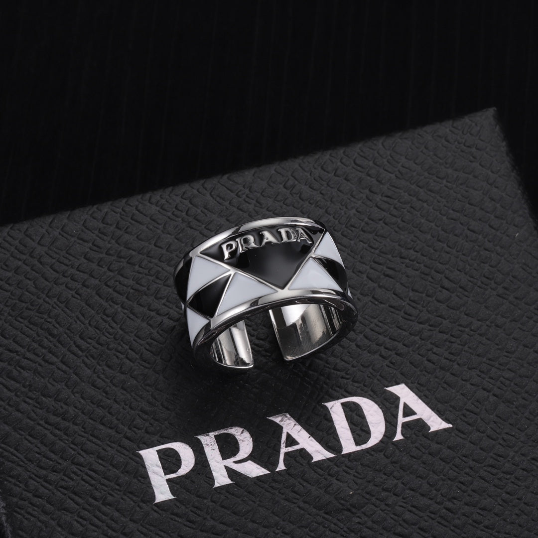 Stylish Triangle Open Ring