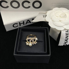 Hollow Bead Diamond Ring