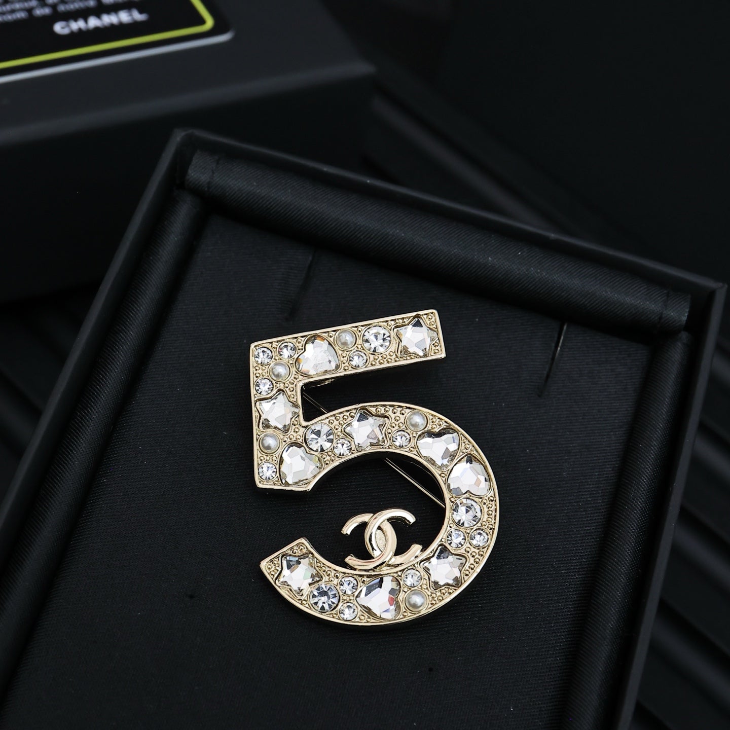 Dazzling Diamond 5 Brooch